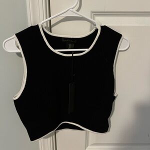 House of Harlow Black and White Sleeveless Crop Top
